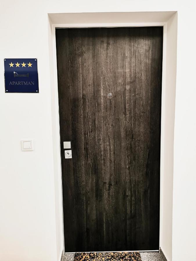 Apartman Angel Osijek Eksteriør bilde